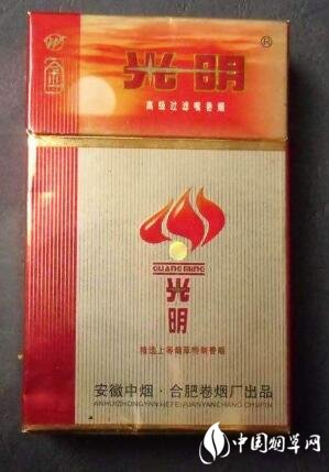 老外烟瘾犯了怎么安慰她|外国人烟瘾大吗